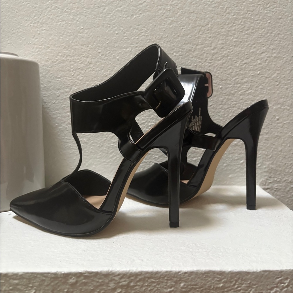JustFab Cyndal Women’s Black Pointed Toe Ankle Strap Stiletto Heels – Size 7.5 - Picture 2 of 5